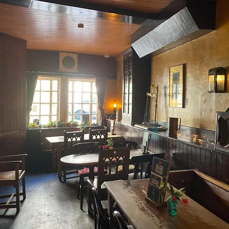 Golden Fleece Hotel York