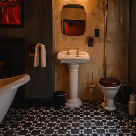 Golden Fleece Hotel York