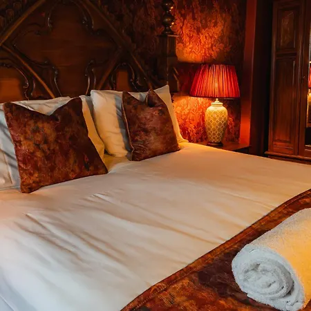 Golden Fleece 3*