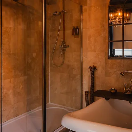 Hotel Golden Fleece