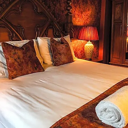 Hotel Golden Fleece York