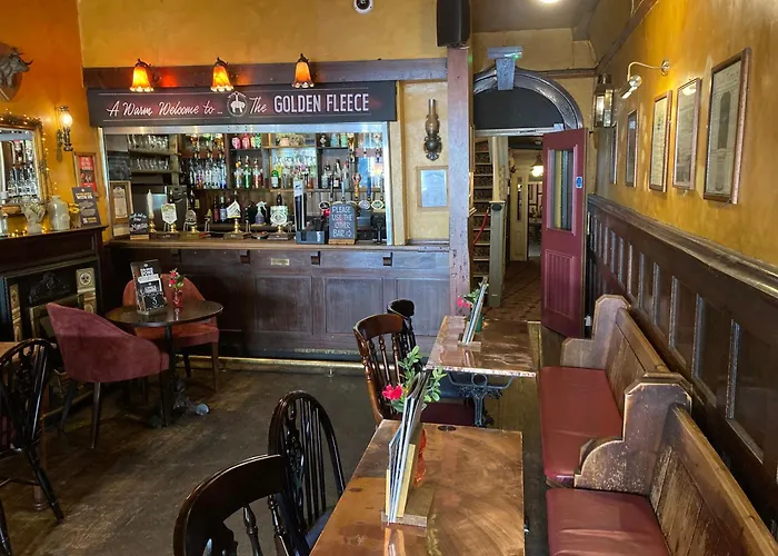 Hotel Golden Fleece 3*