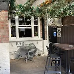 Golden Fleece Hotel York