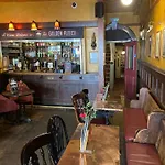 Hotel Golden Fleece 3*