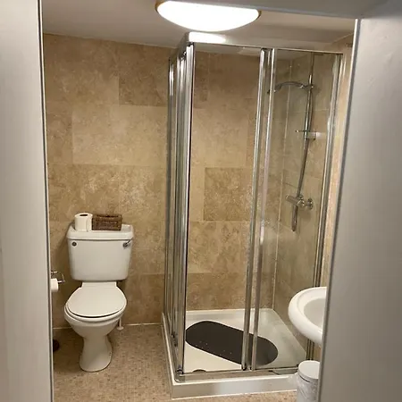 Hotel Golden Fleece 3*