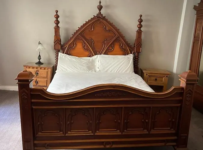 Golden Fleece Hotel York