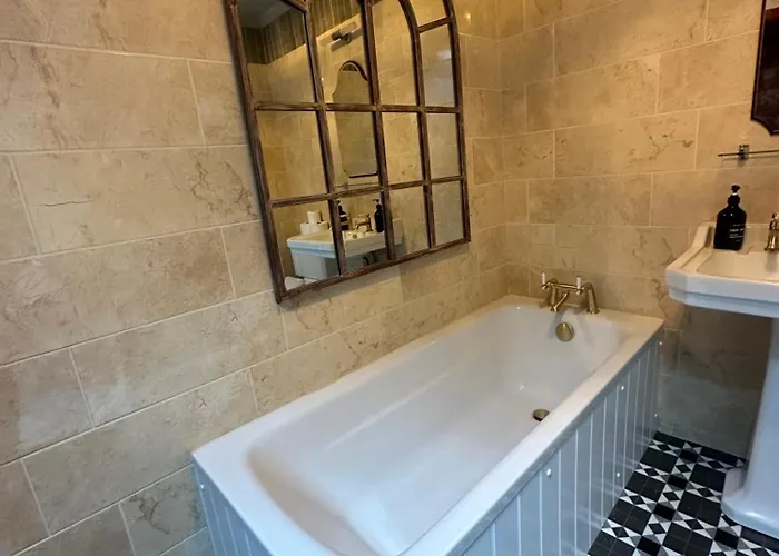 Golden Fleece 3* York